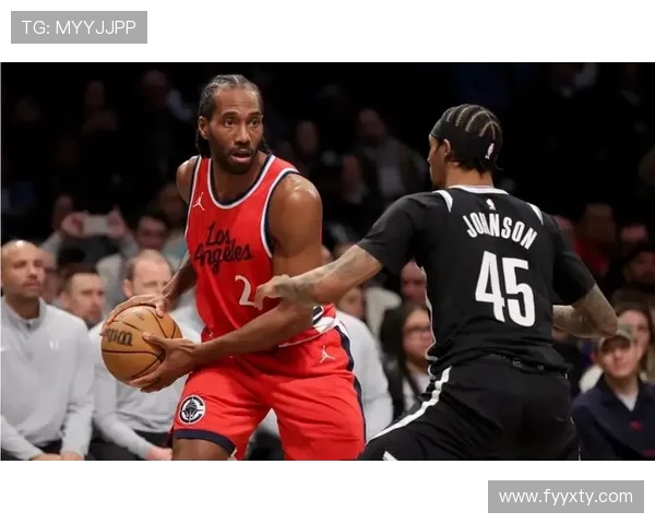 伦纳德12分钟砍31分进决赛 伦纳德12分钟砍31分进决赛